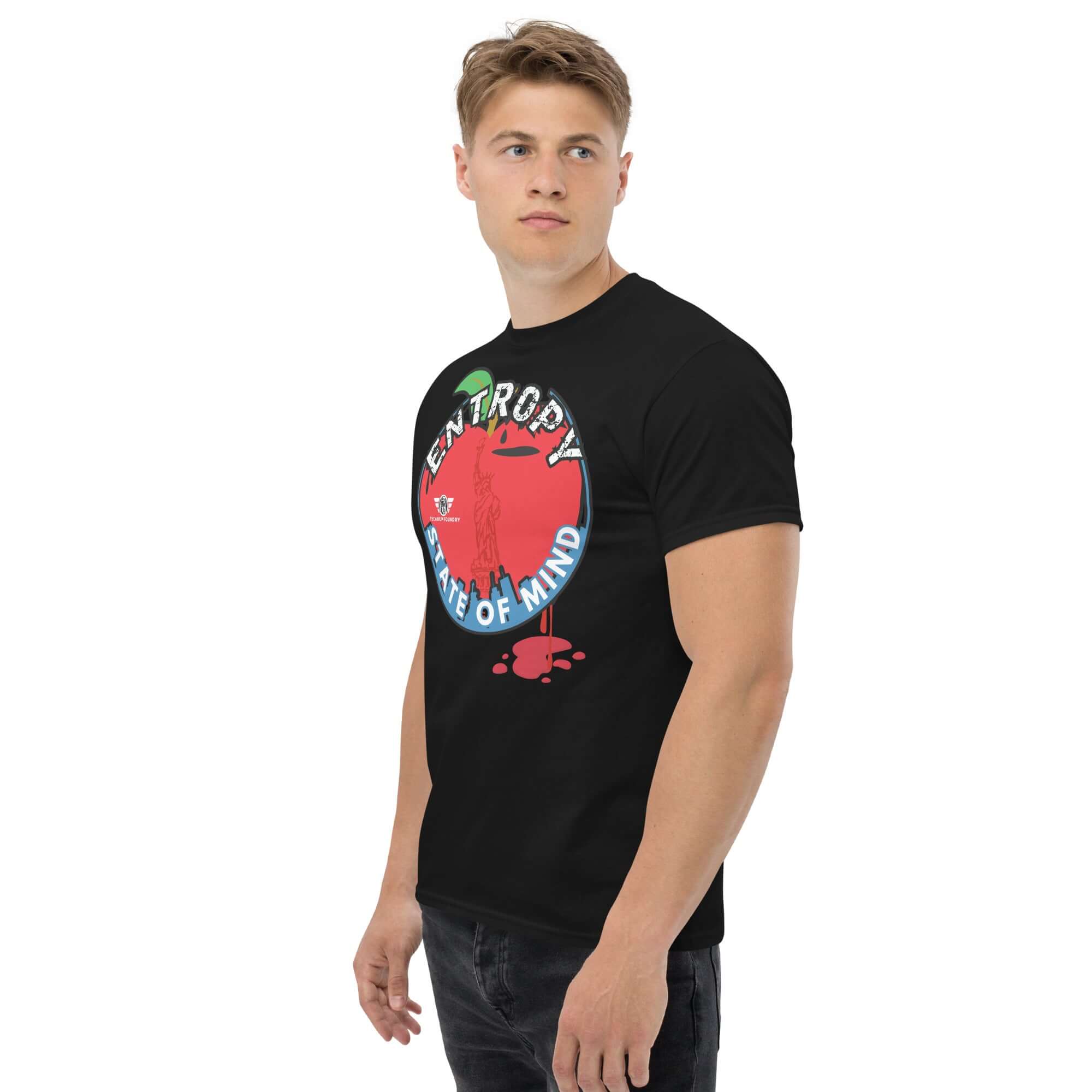 Man wearing 'Entropy State of Mind' NYC Thermodynamics T-shirt featuring Lady Liberty in chaos theory design.